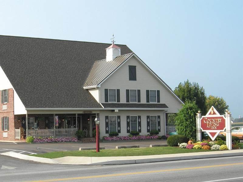 Country Living Inn Smoketown  외부 사진